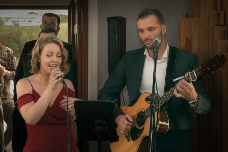 Arnar Jóns & Íris Hólm - Image 4