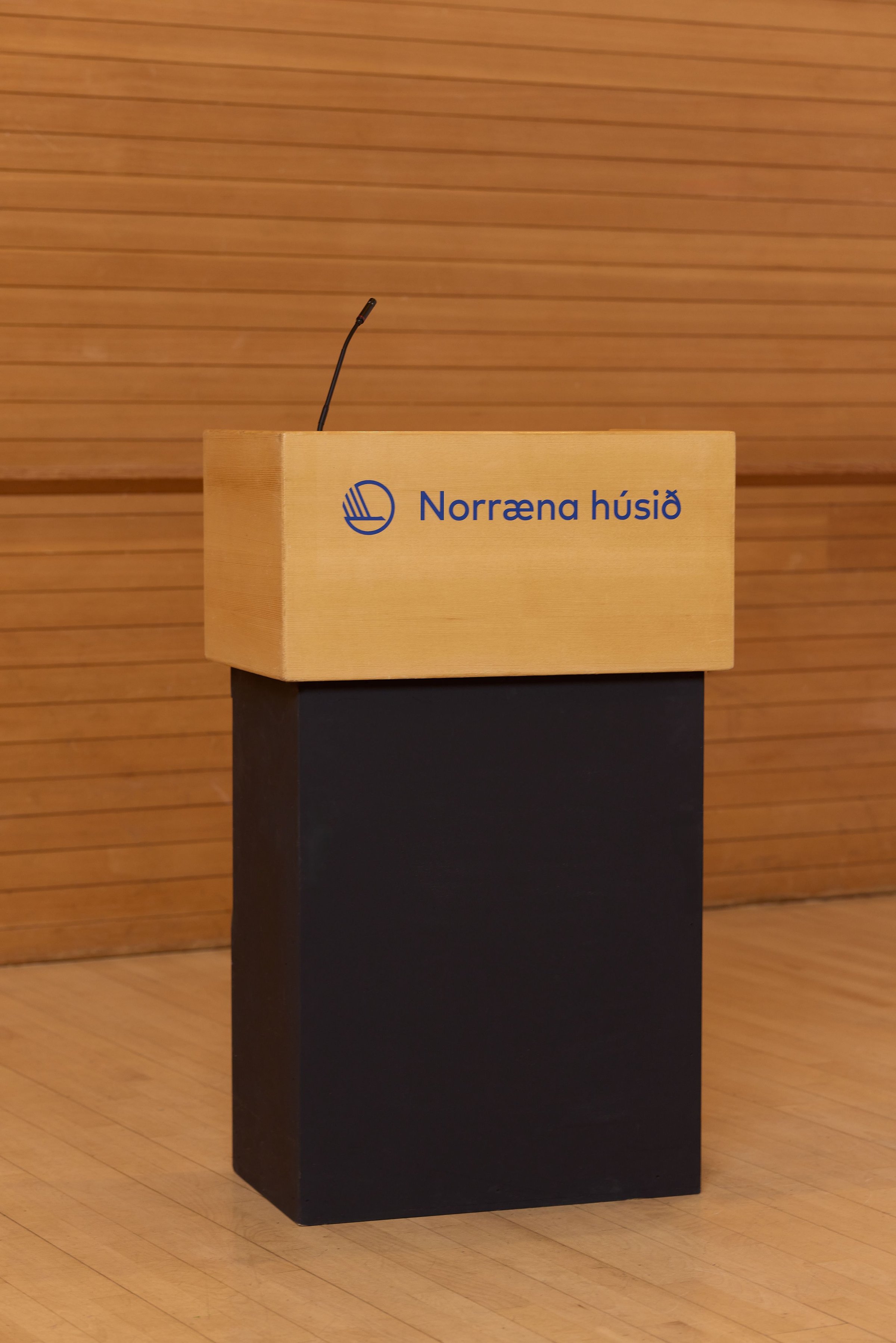 Elissa Auditorium í Norræna húsinu - Image 5