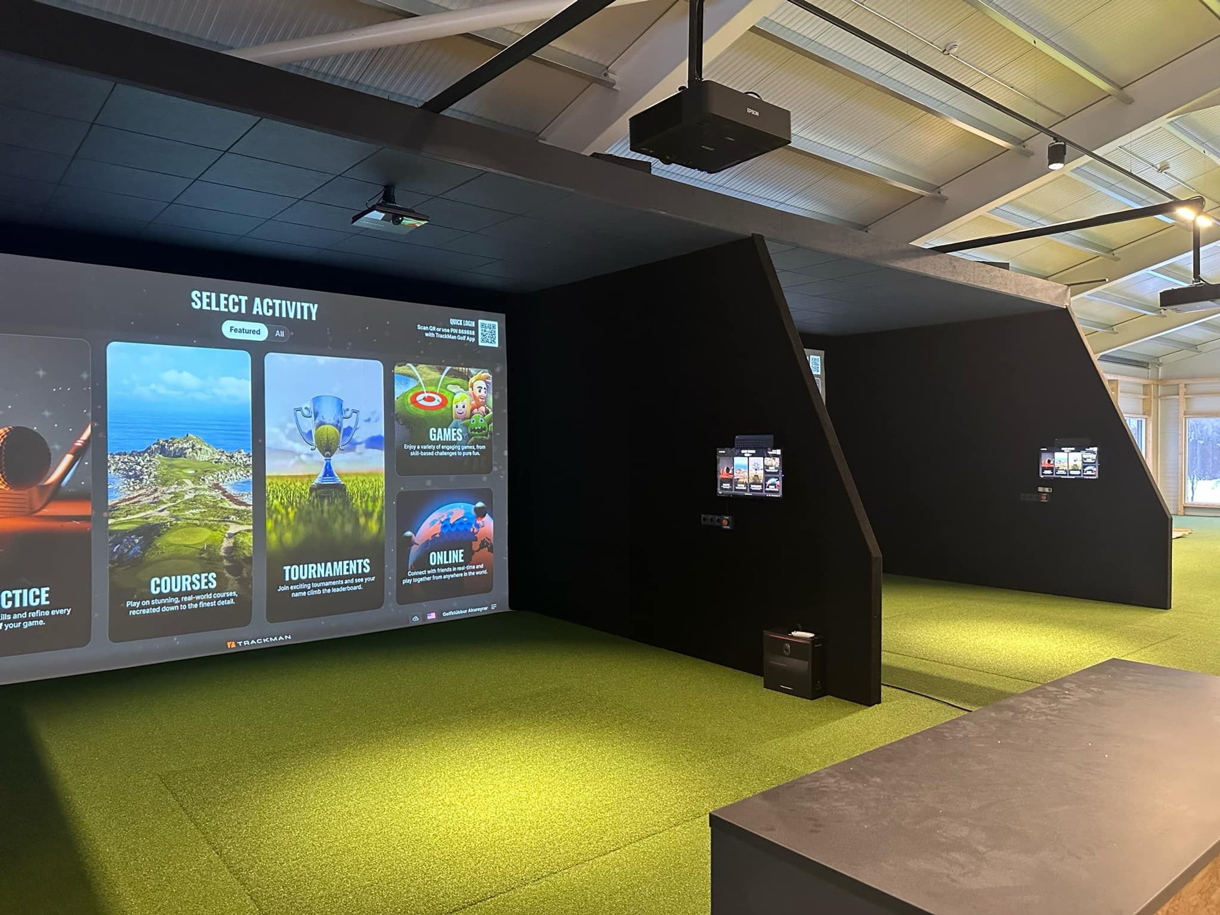 Jaðar Bistro (Golfskálinn Jaðri) - Image 2